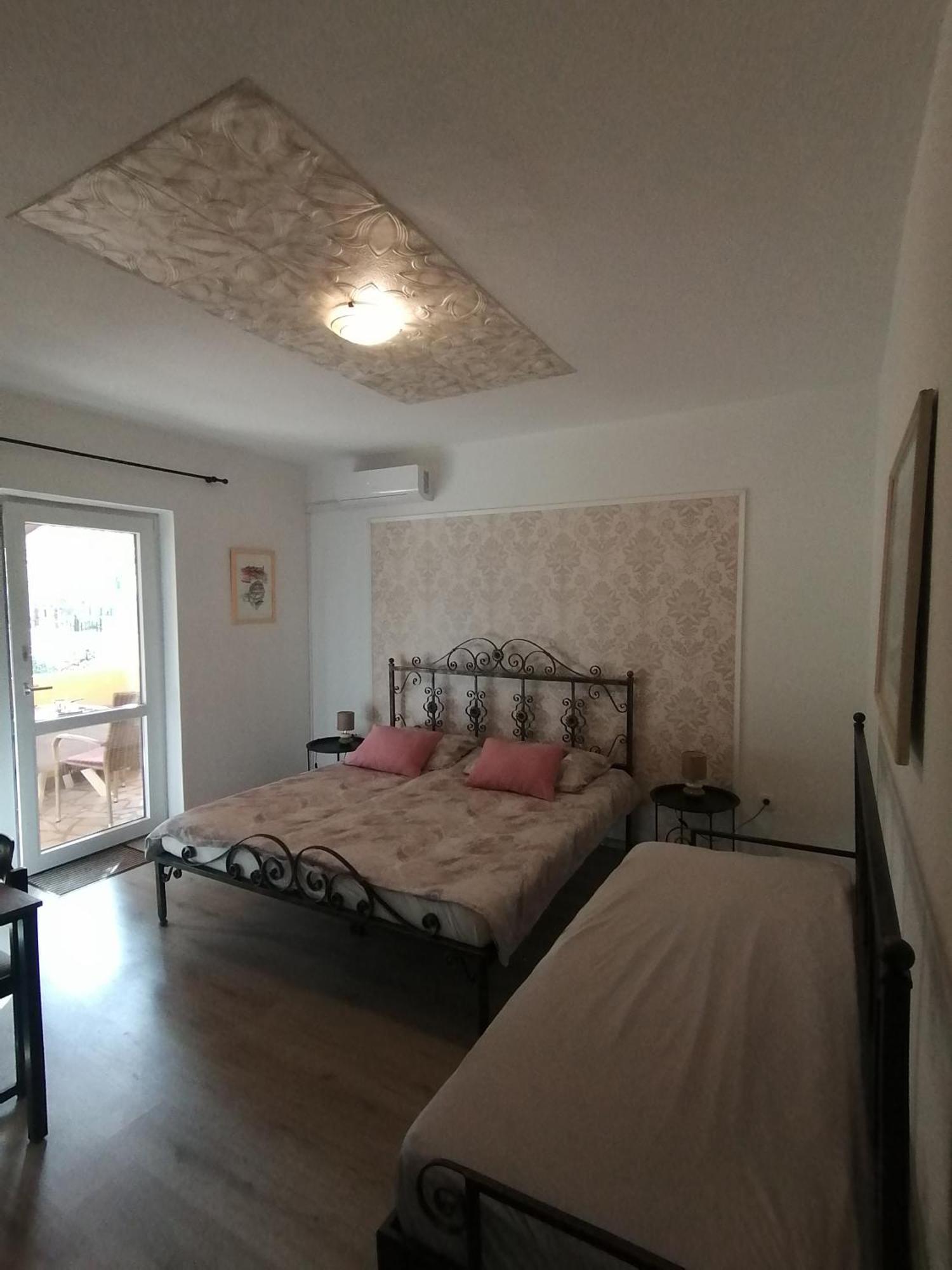 Slim Apartman I Sobe Medulin Kültér fotó